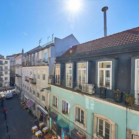 Aesthetic Riverview Apartment In Historical Lisboa Eksteriør billede