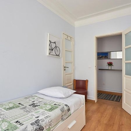 Aesthetic Riverview Apartment In Historical Lisboa Eksteriør billede